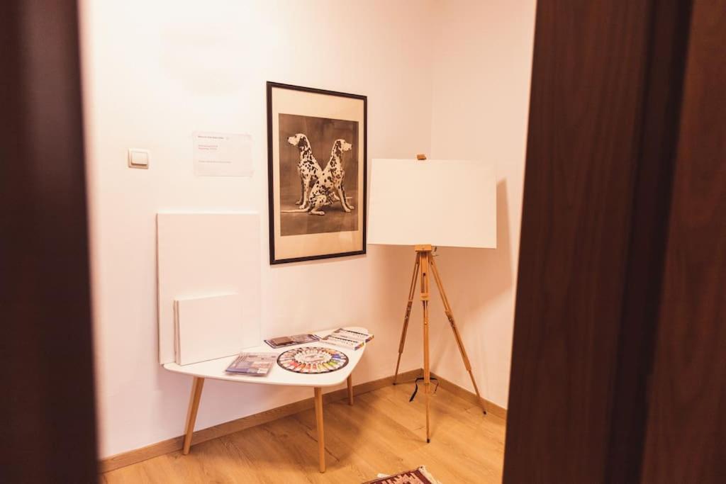 Art Studio Myslym Shyri ティラナ エクステリア 写真